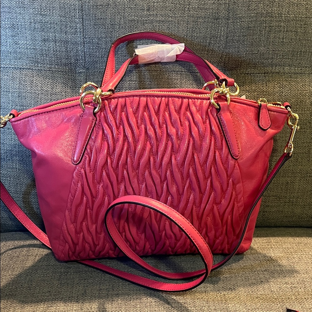 Coach Kelsy Pink Quilted Shoulder Bag in Twist Leather NWT - Picture 6 of 12